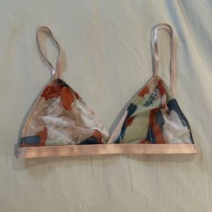 iNAMORATA Berry Bralette